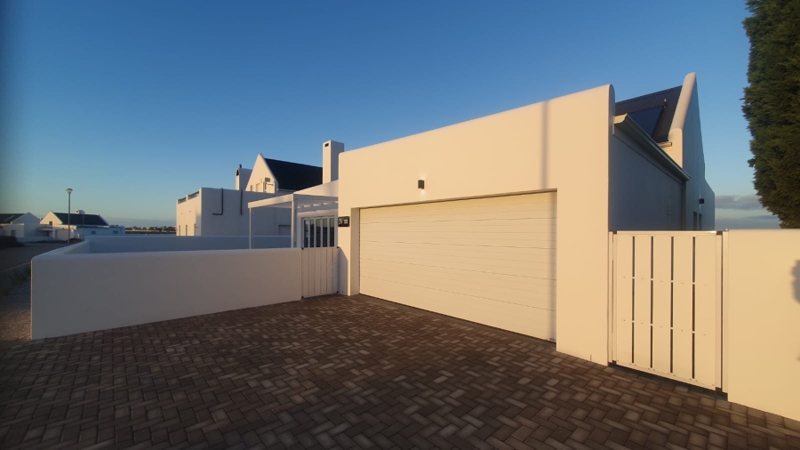 3 Bedroom Property for Sale in Lampiesbaai Western Cape